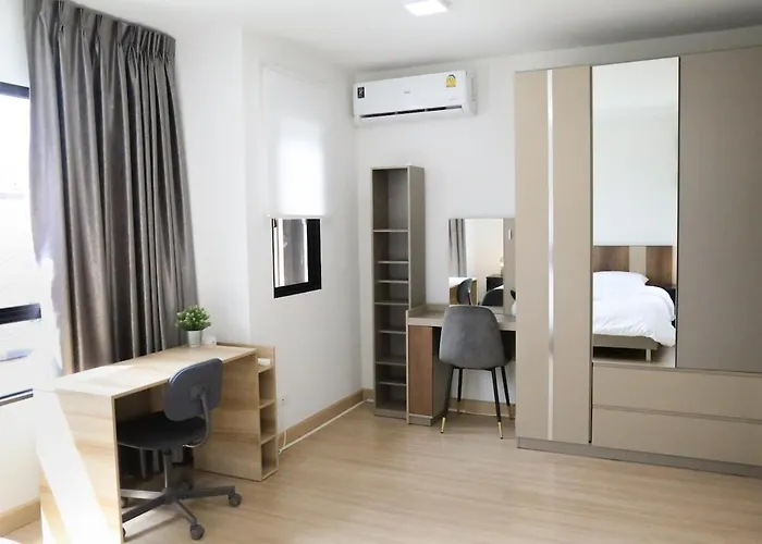 Cozy Homey Place Townhome Apartment