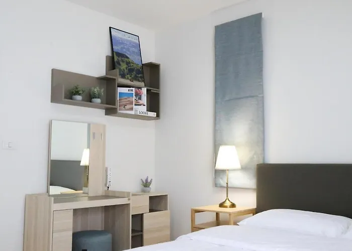 Cozy Homey Place Townhome